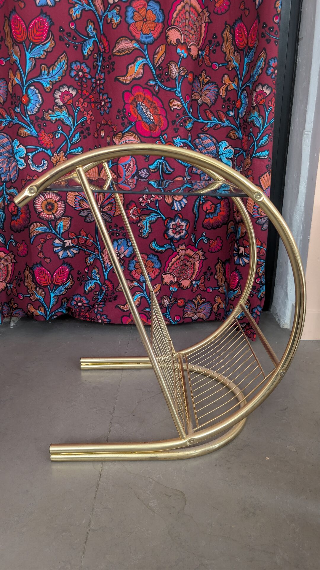 Side table for storing magazines