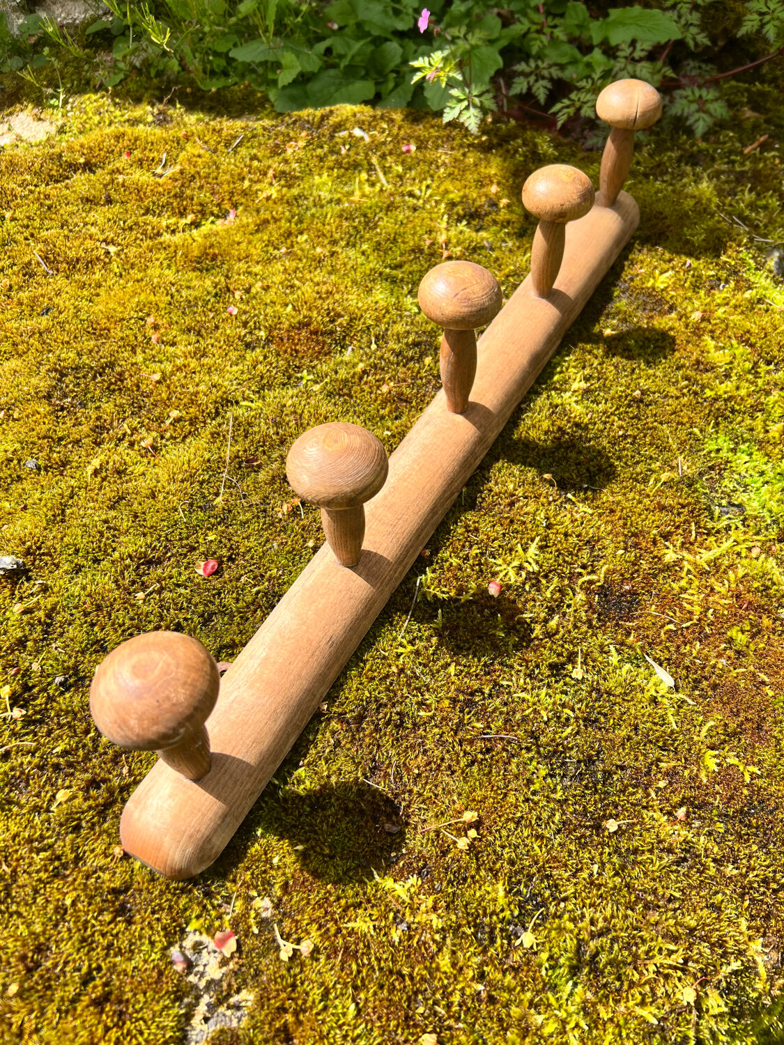 Antique coat rack in turned wood, 5 hooks