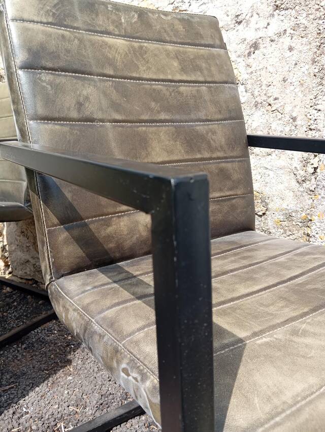 Set of 4 "Cantilever" chairs