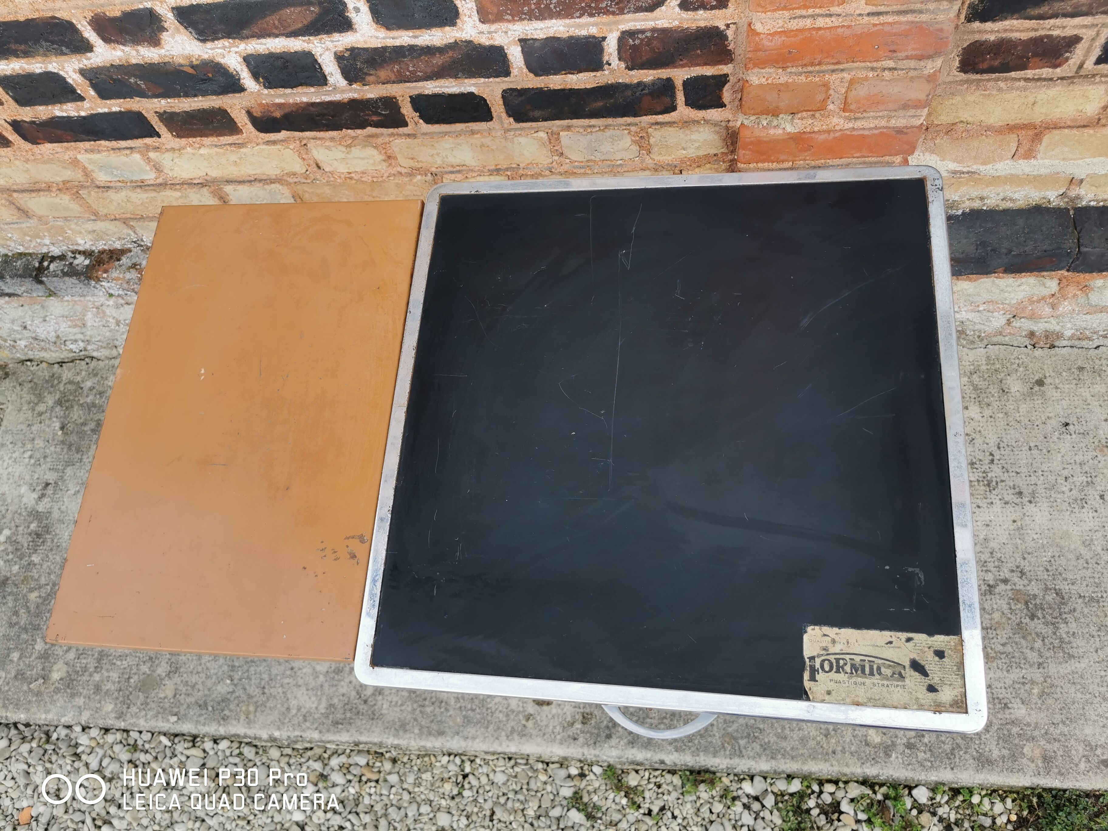 Metal craft furniture with extension cord