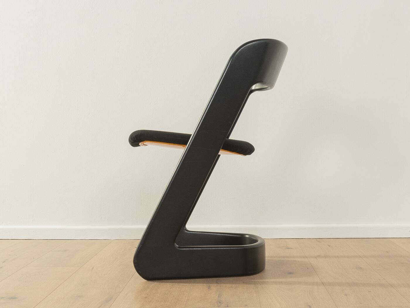 4x Lucy Folding Chairs, Peter Ghyczy