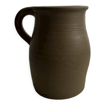 Carafe en grès