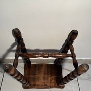 Vintage low stool in solid wood with turned legs – 1950
