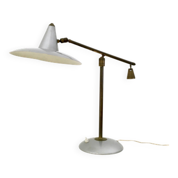 Lampe de bureau vintage en laiton et métal verni argenté, Italie