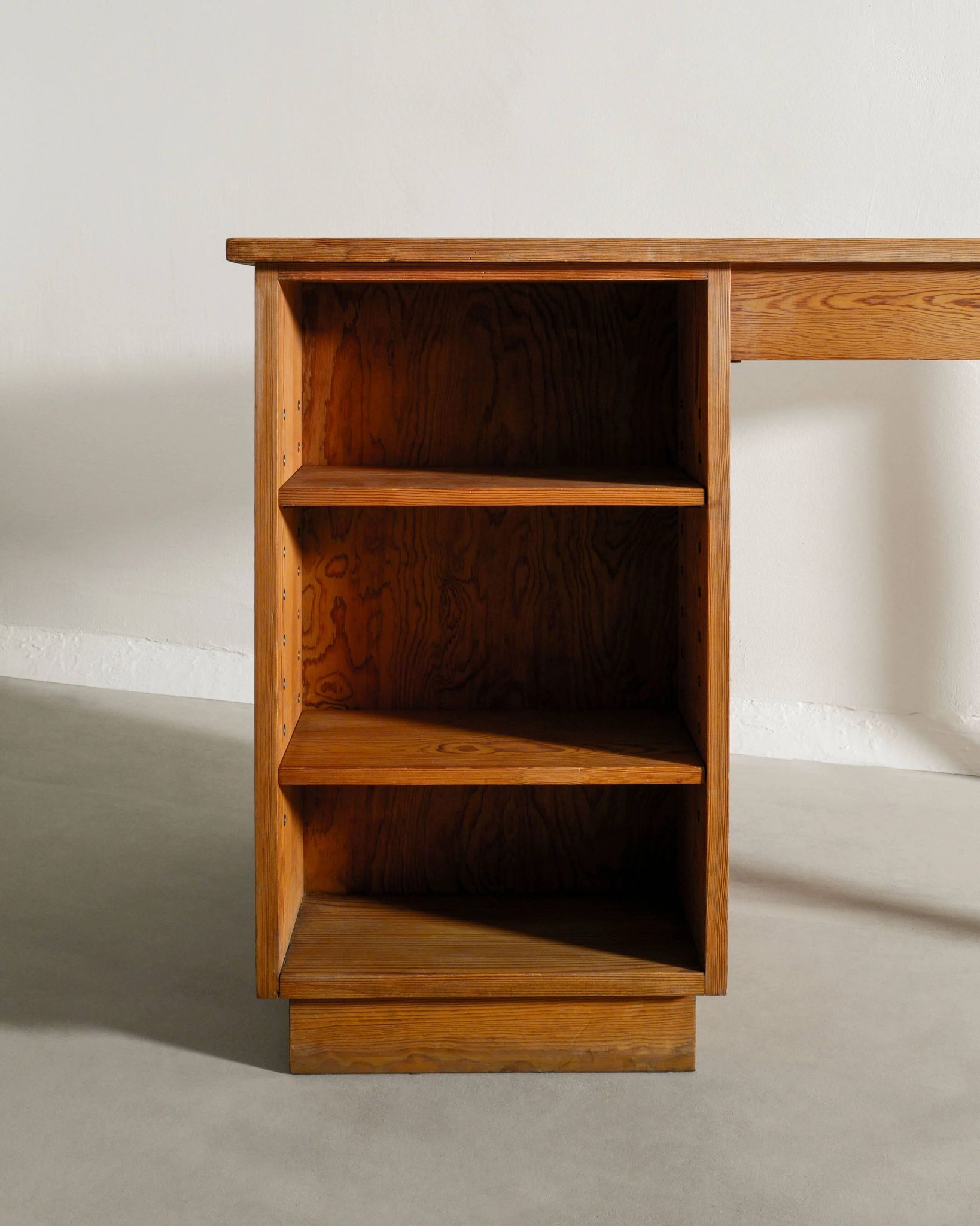 Swedish Wooden Pine Desk by Axel Einar Hjorth for Nordiska Kompaniet, 1930s