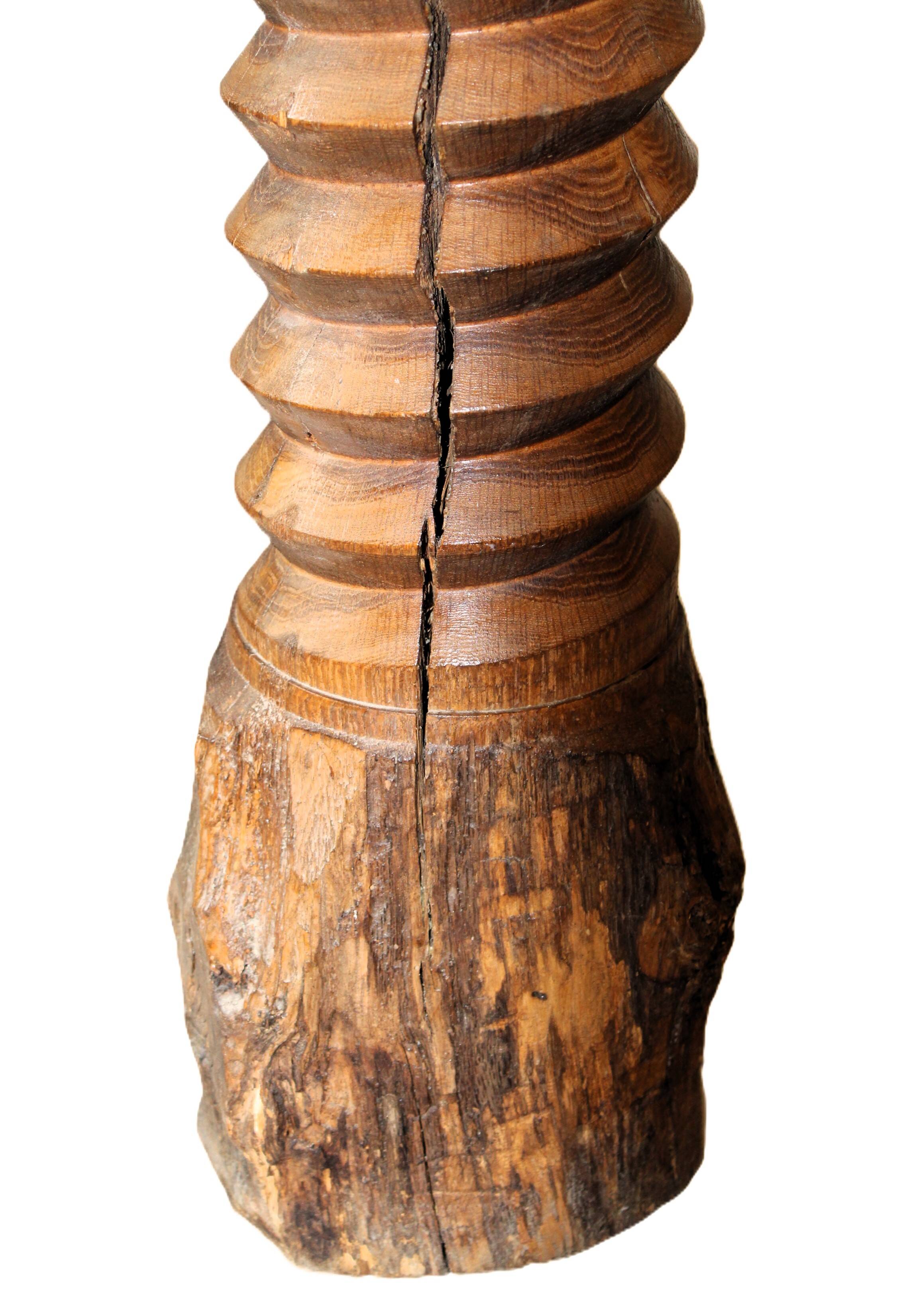 Ancienne vis de pressoir ébauche