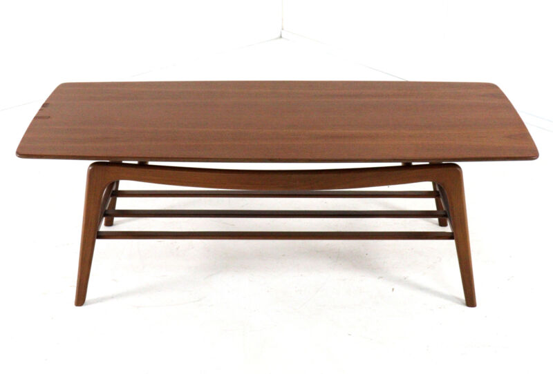 Coffee table by Louis van Teeffelen for Wébé.