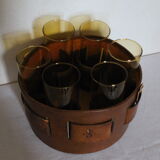 6 glasses orangeade in their leather bucket