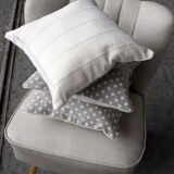 Cushion in linen white polka dots 40 x 40 cm