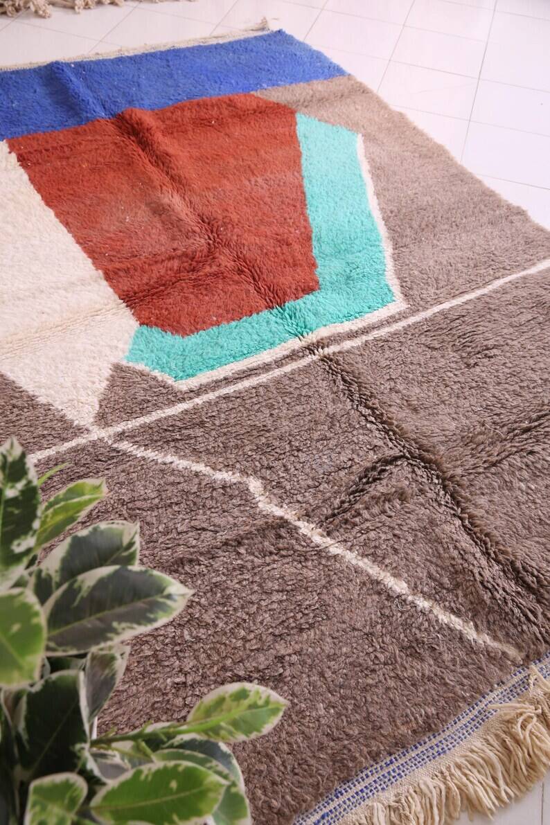 Authentic natural wool Berber rug size 1.5/2.5 m