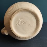 Pichet beige vintage français