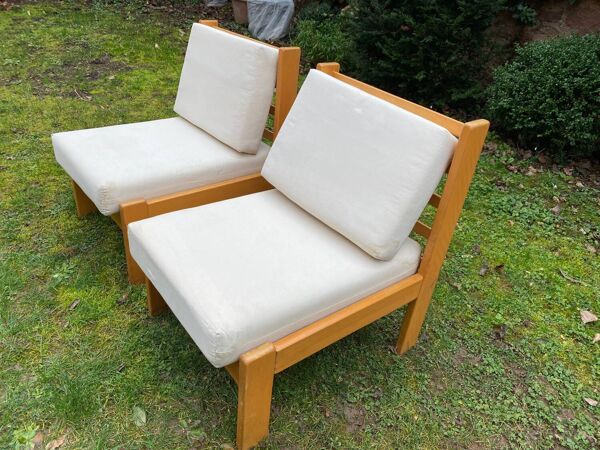 Paire chauffeuses style chalet coton écru vers 1960