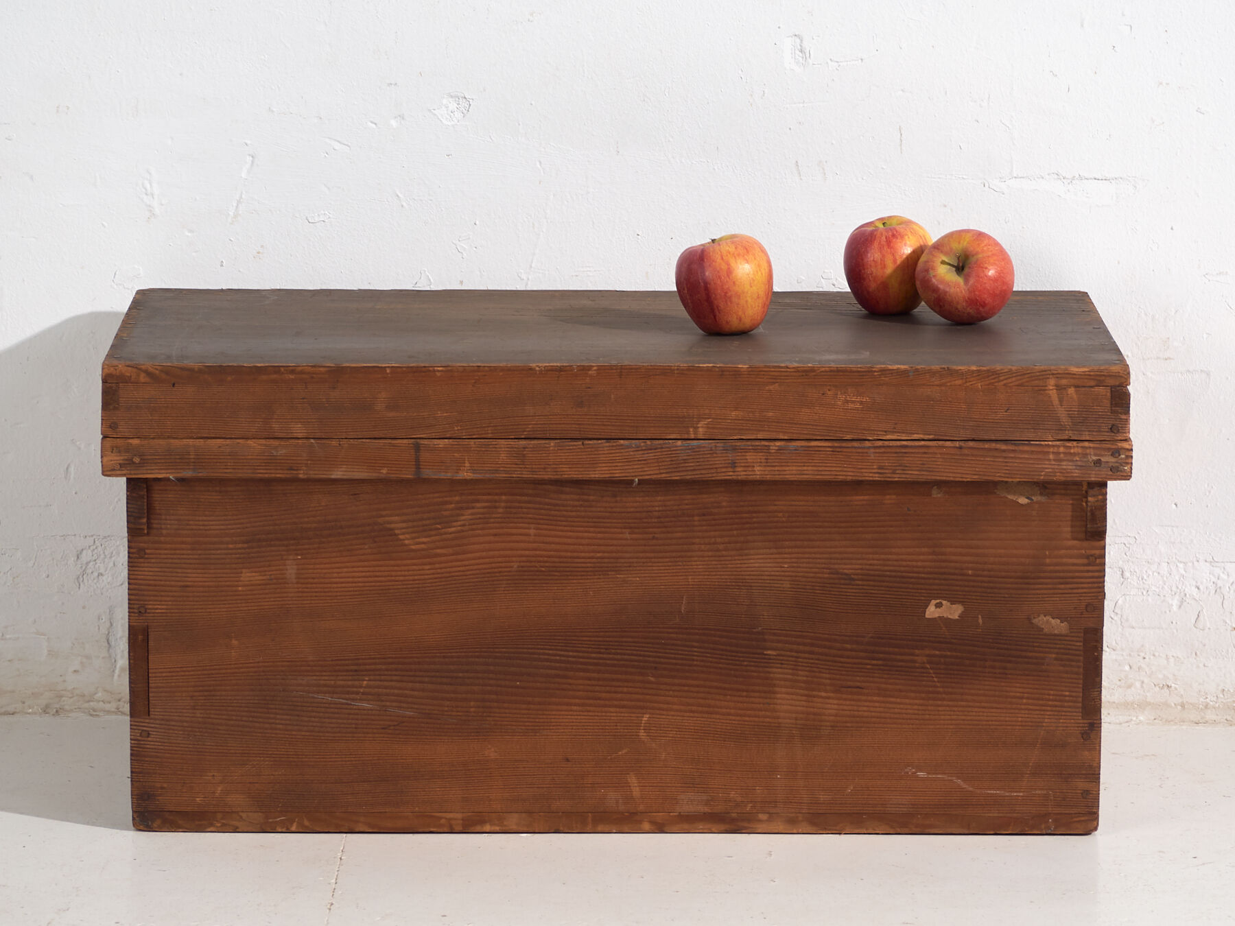 Coffre de rangement japonais ancien en cèdre sugi - période Meiji–Taishō (c.1890–1920)