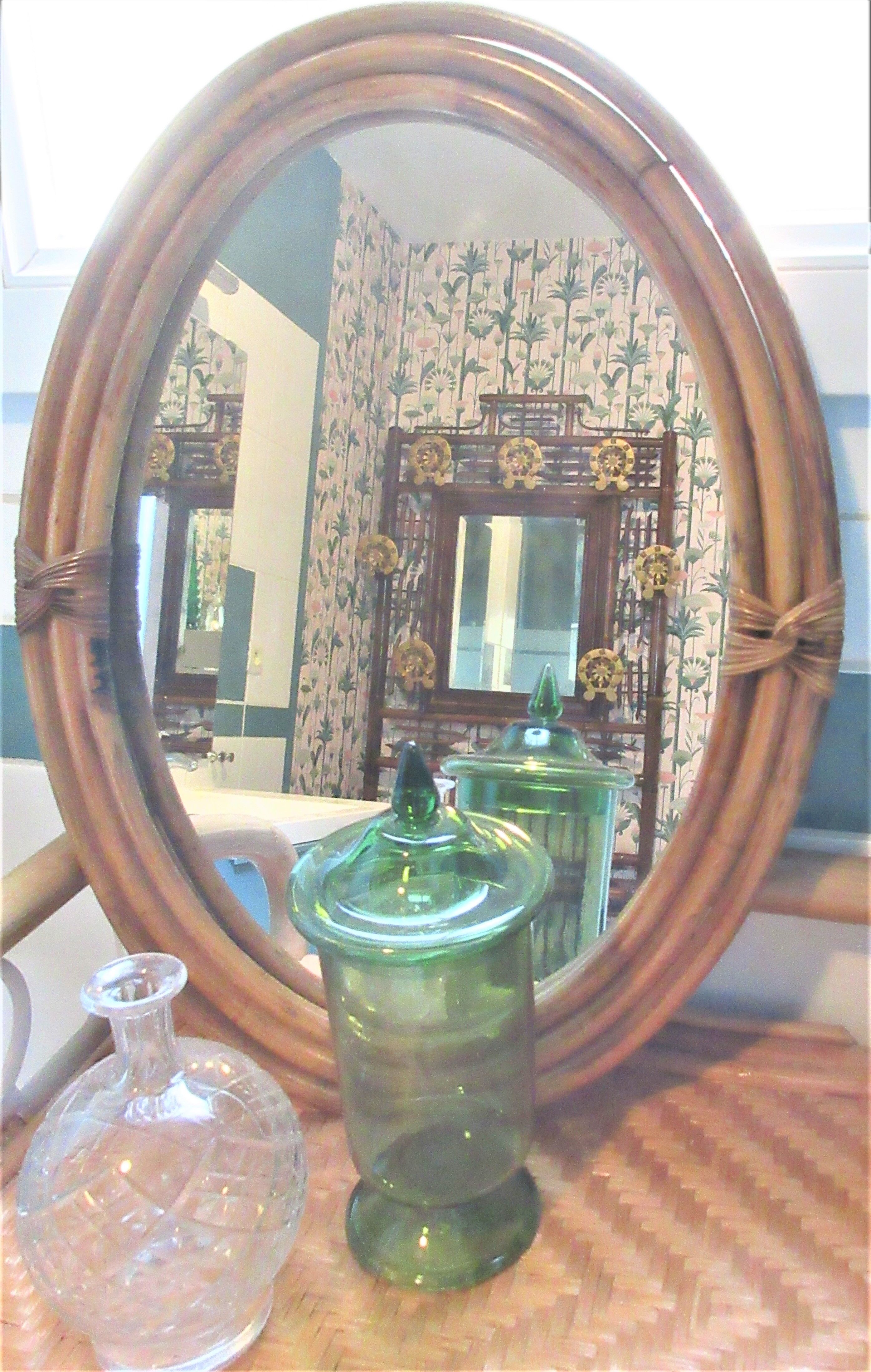 Miroir ovale en rotin - 48x37cm