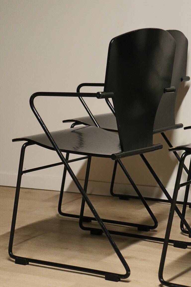 Série de 6 chaises EGOA 300 par Josep Mora - 1980