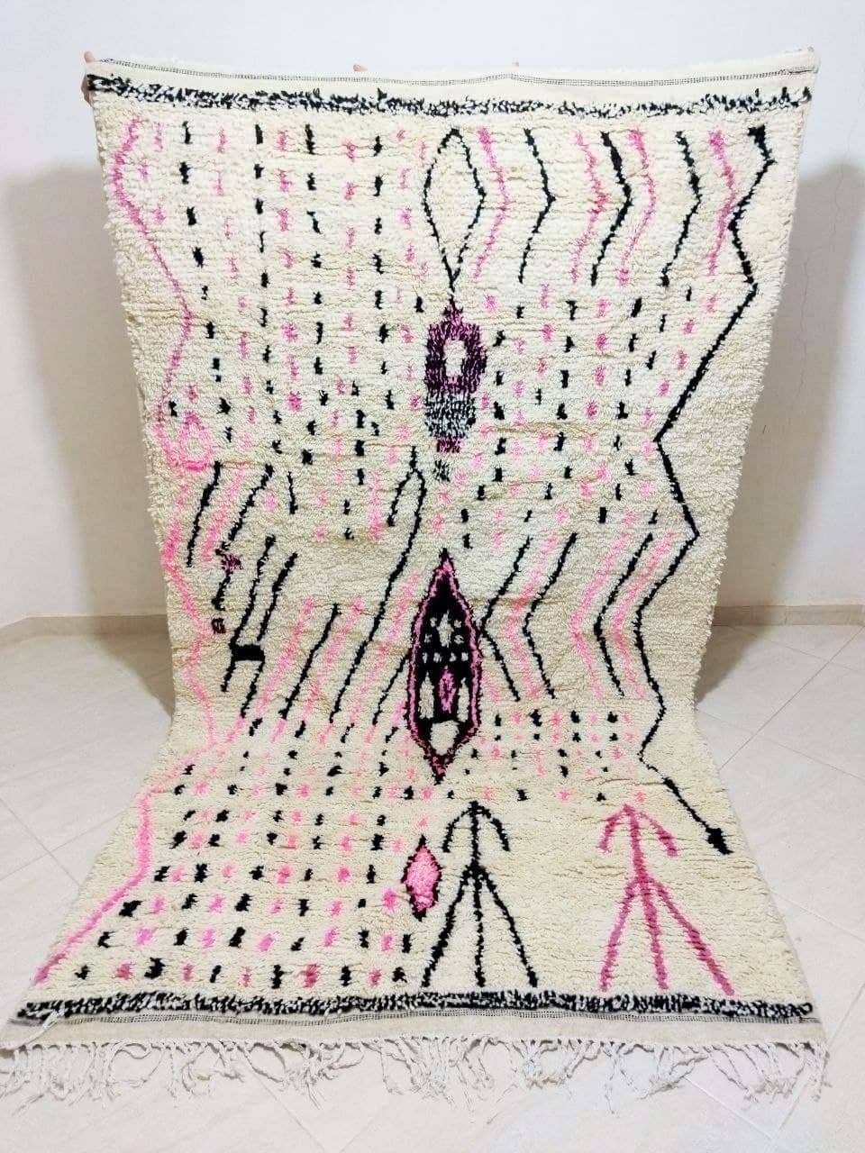 Moroccan berber carpet 254x147cm