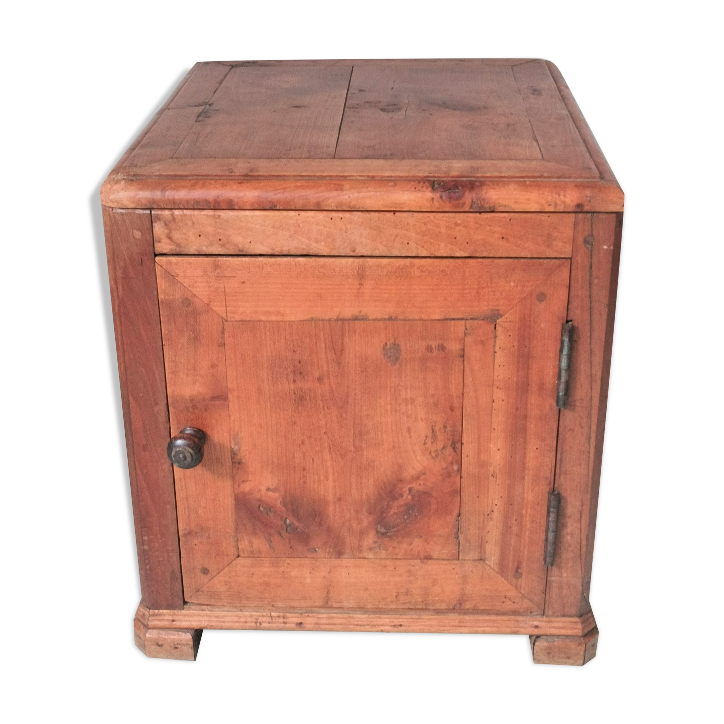 Small solid oak chest