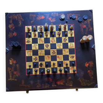 Chessboard and backgammon in lacquer and horn