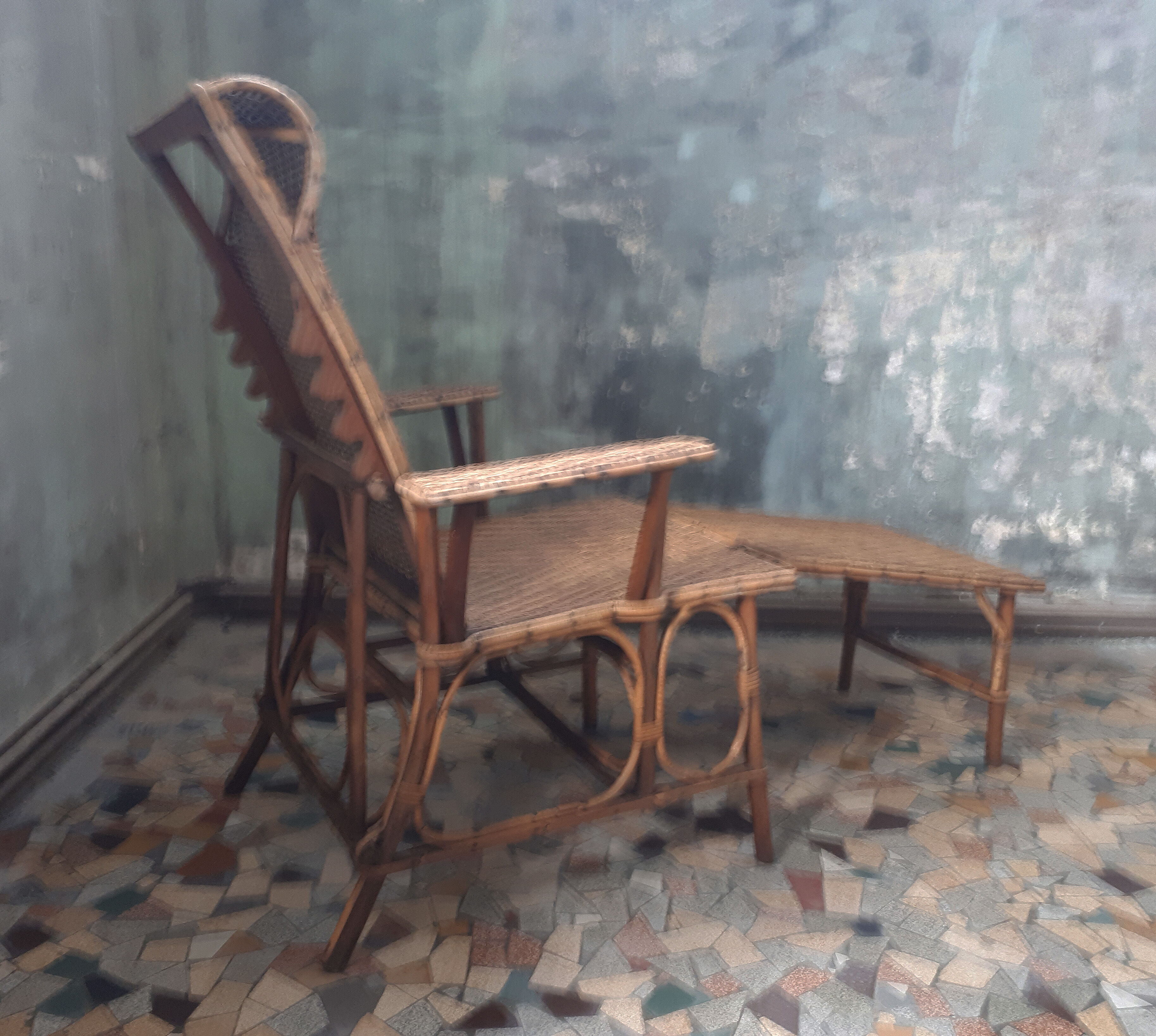 Lounge chair vintage rattan