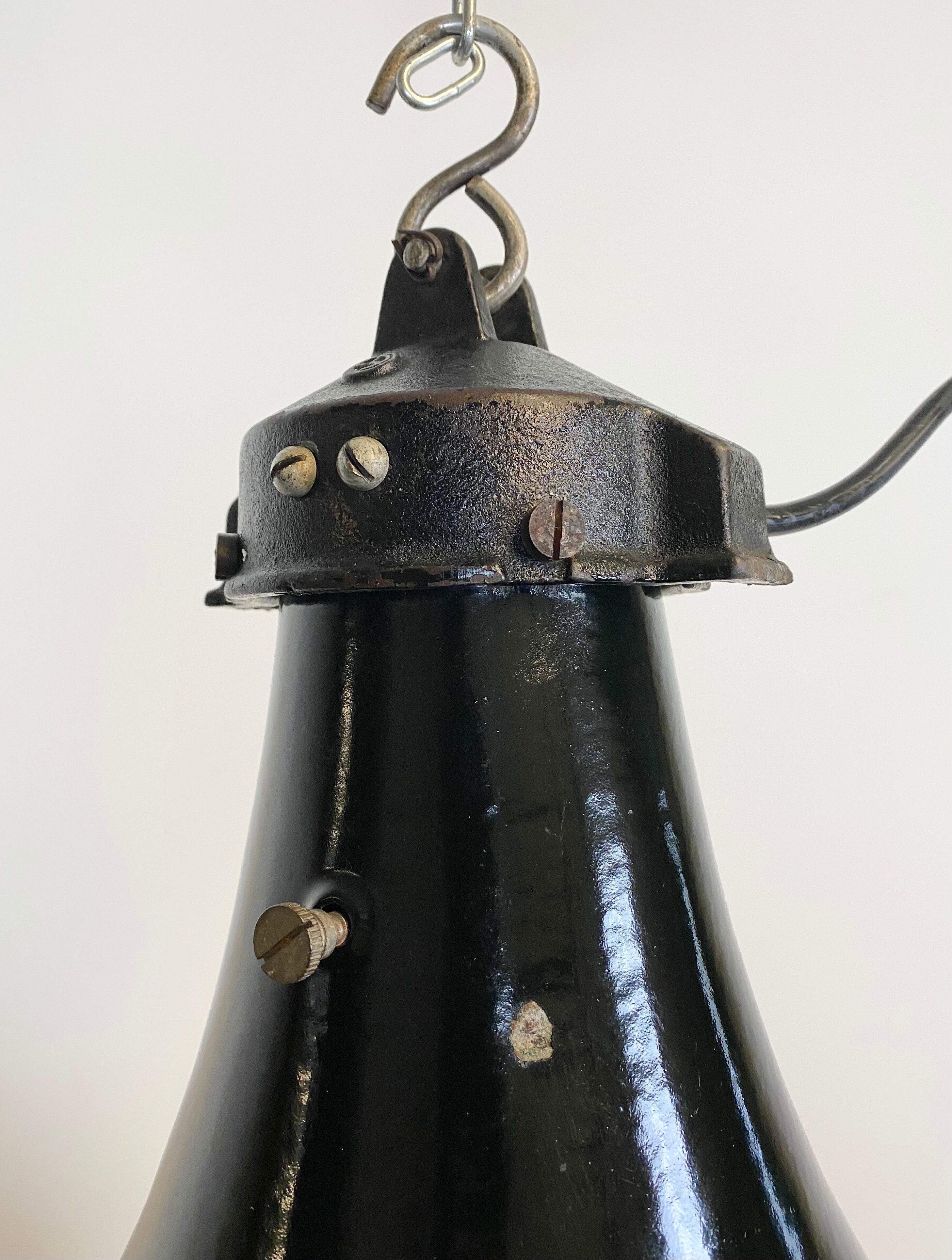 Industrial black enamel bauhaus pendant lamp, 1930s