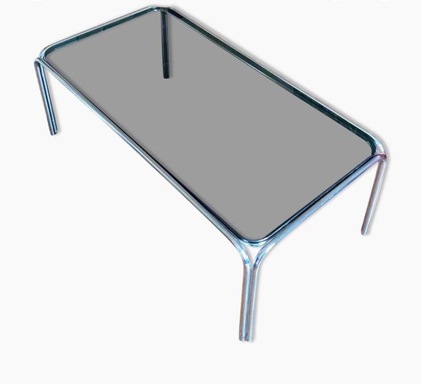 Tubular coffee table