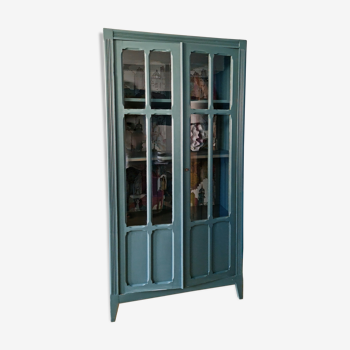 Parisian wardrobe glazed color inchyra blue