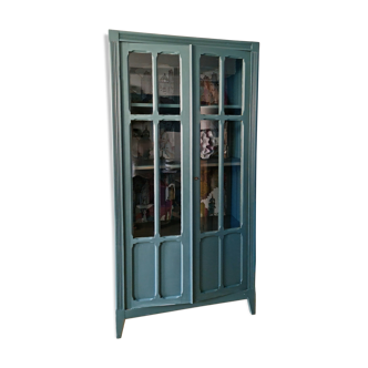 Parisian wardrobe glazed color inchyra blue