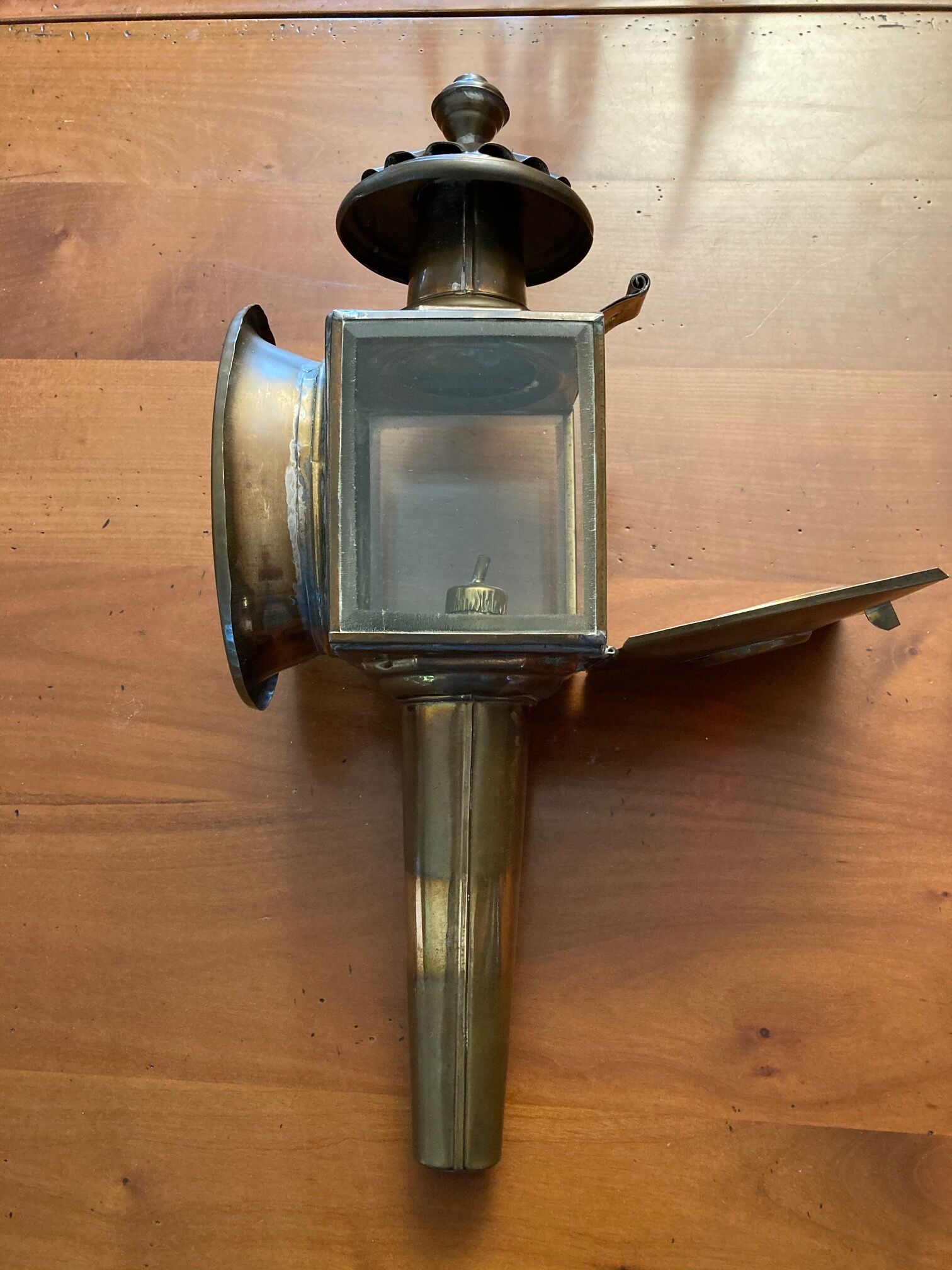Copper fiacre lantern