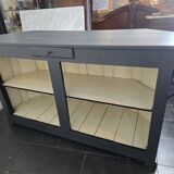 Weathered fir counter