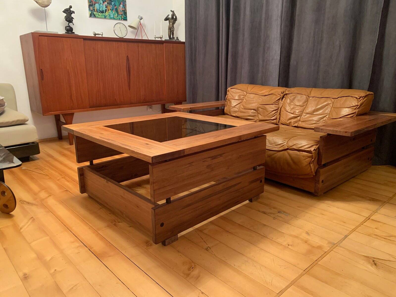Table basse par Hämeen Kalustaja, Finlande, années 1970