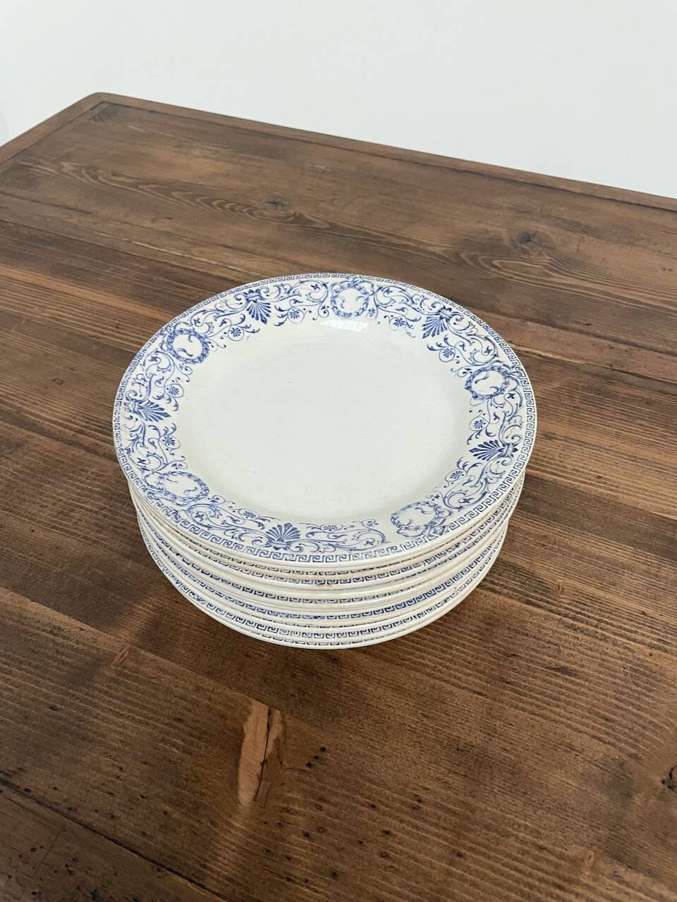 Set of 23 pieces of Marie Louise ironstone service