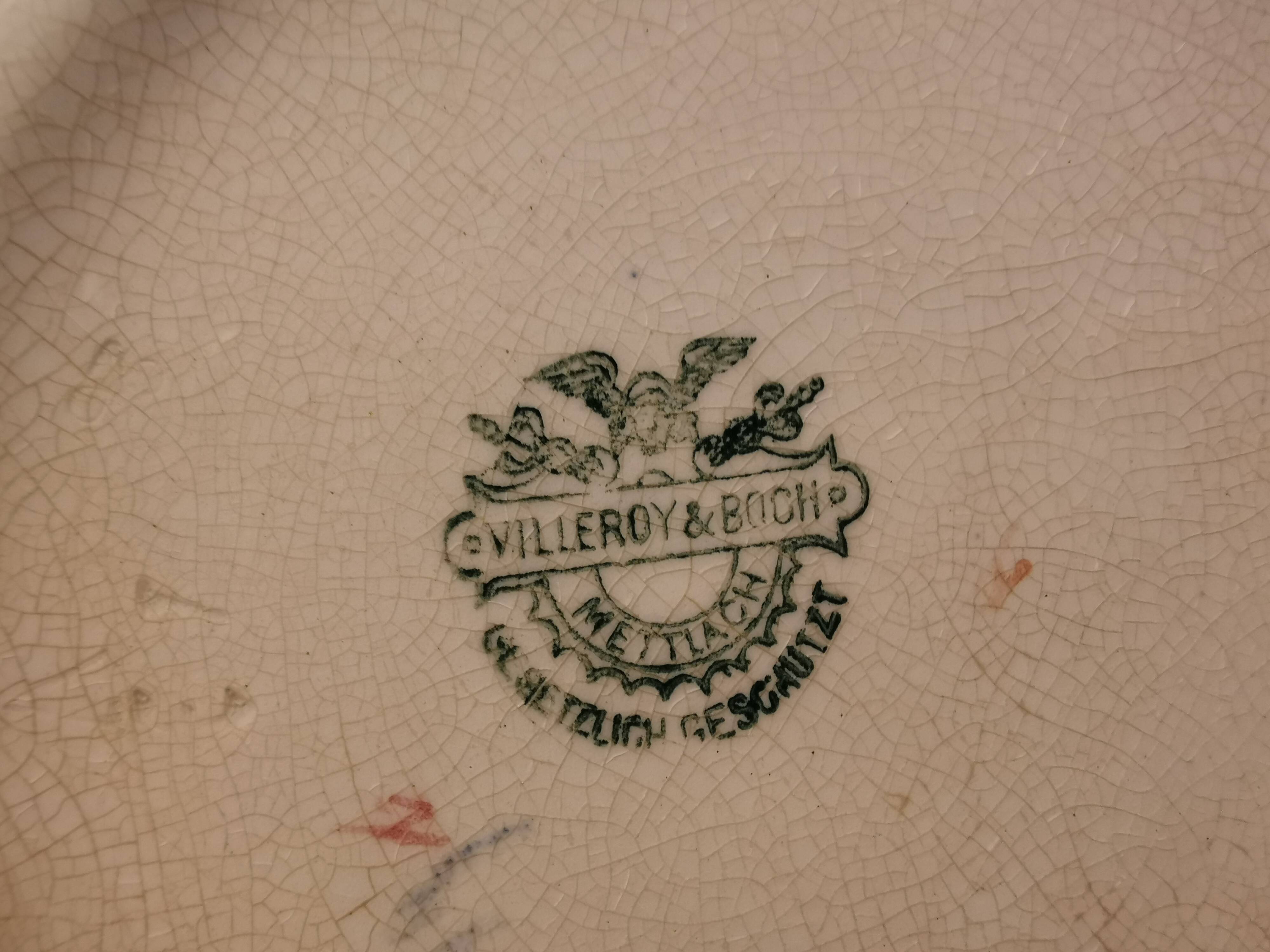 Fantastic flower pot from German Villeroy & Boch 1874-1909.