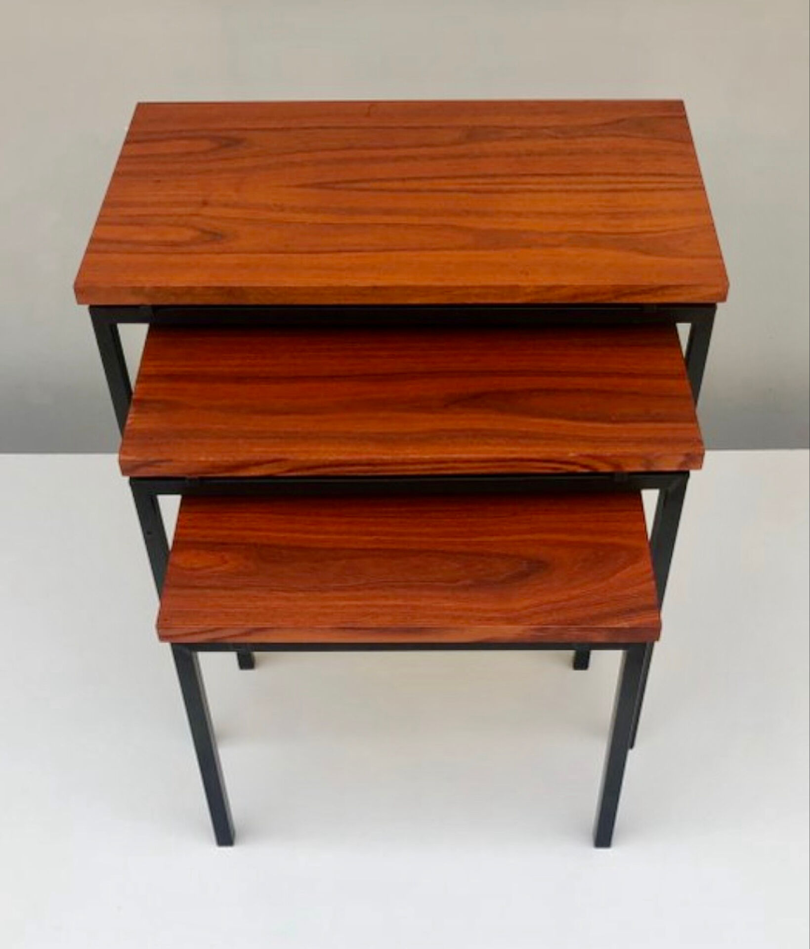 Nest tables Cees Braakman Pastoe