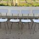 4 chaises de cuisine en formica beige et acier