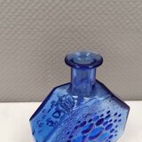 Blue glass vase from Riihimäen Lasi Finland, by Nanny Still.