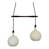 Lampe en cascade en opaline danoise et teck par Nordisk Solar