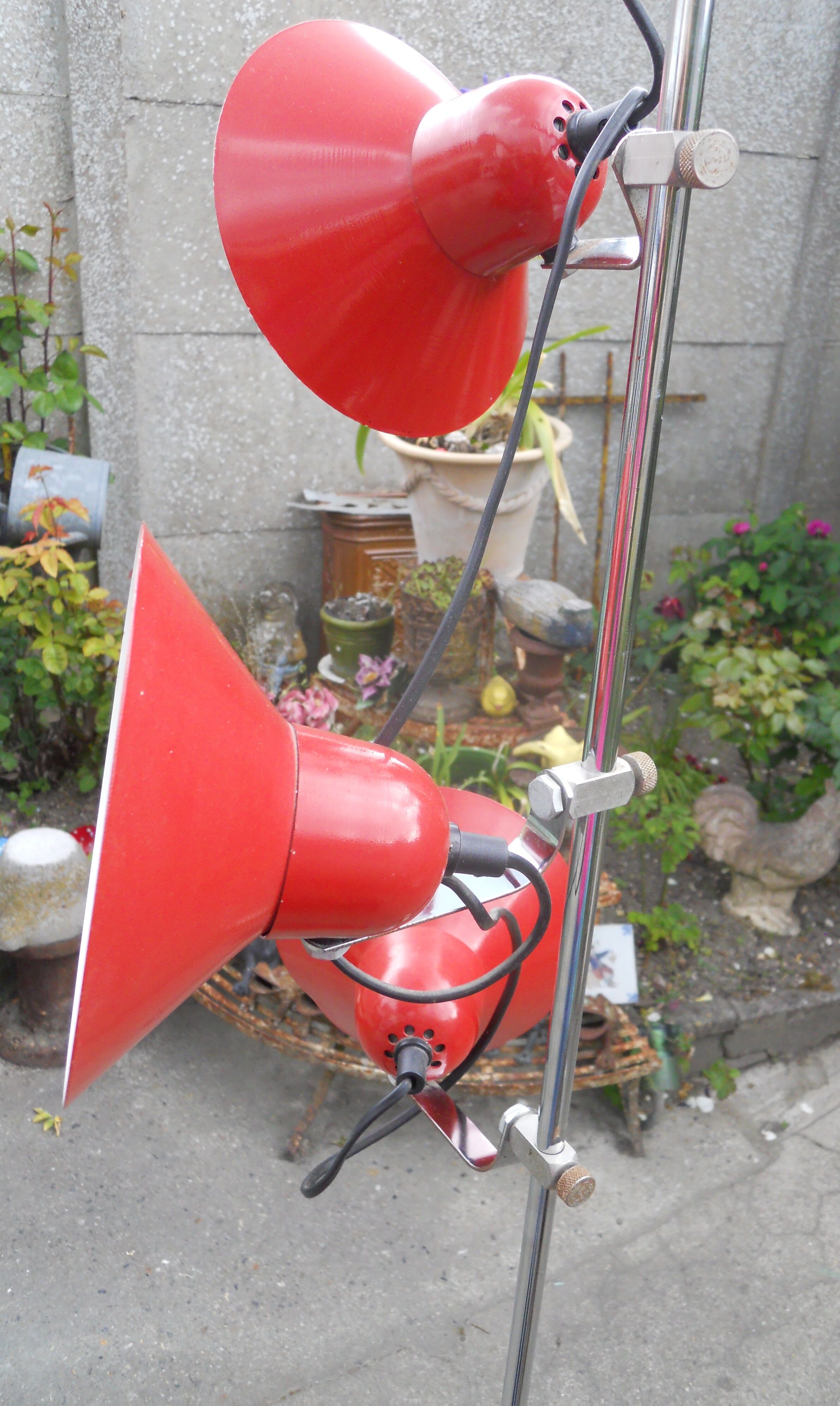 Vintage metal floor lamp painted red three lamps adjustable
