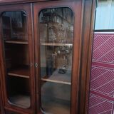 Vaisselier style classique avec partie vitrine