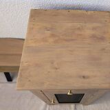 Table de chevet, meuble d'appoint