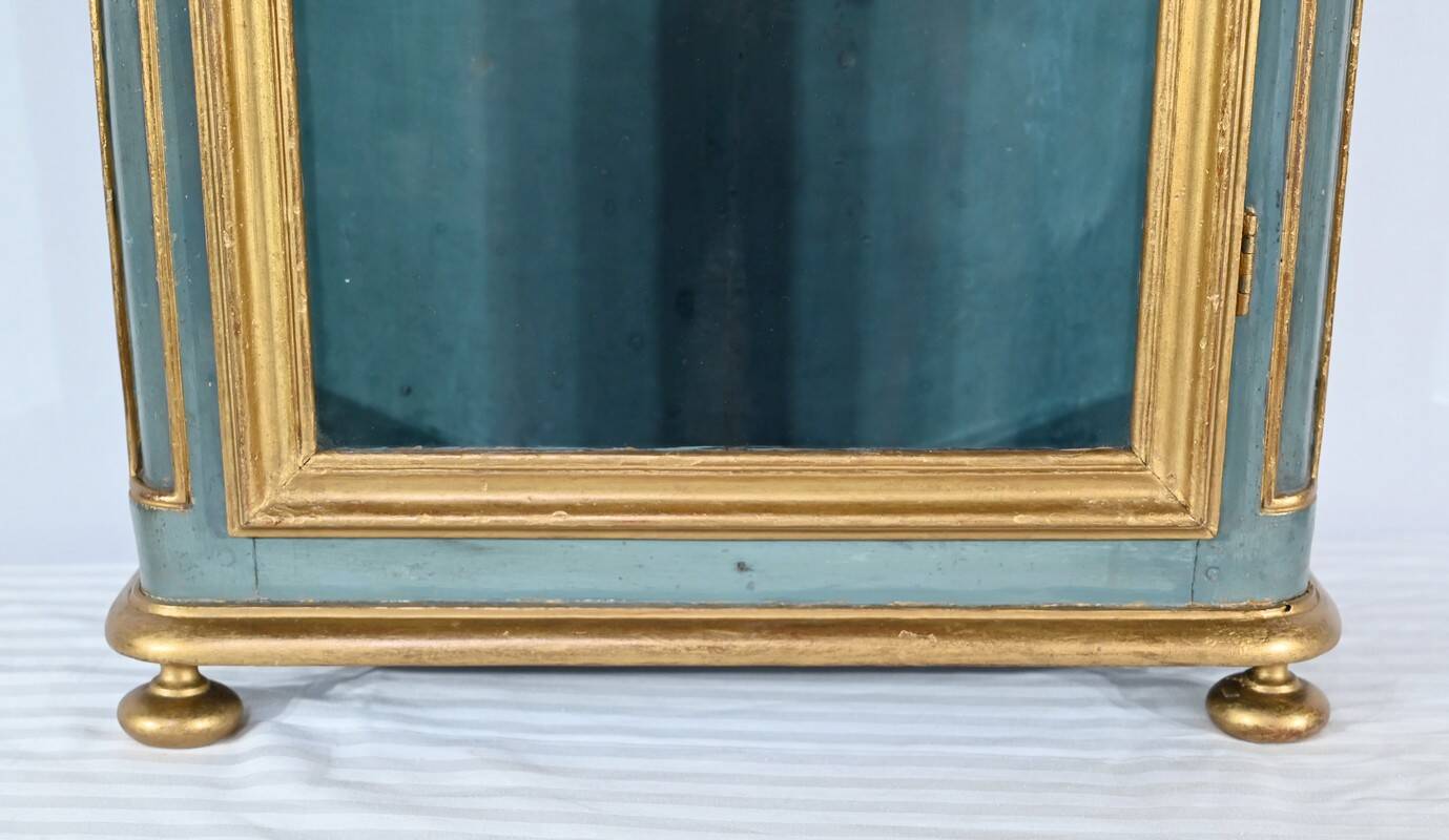 Small Showcase in Painted and Gilded Wood, Louis XV Style – Early 19th Century