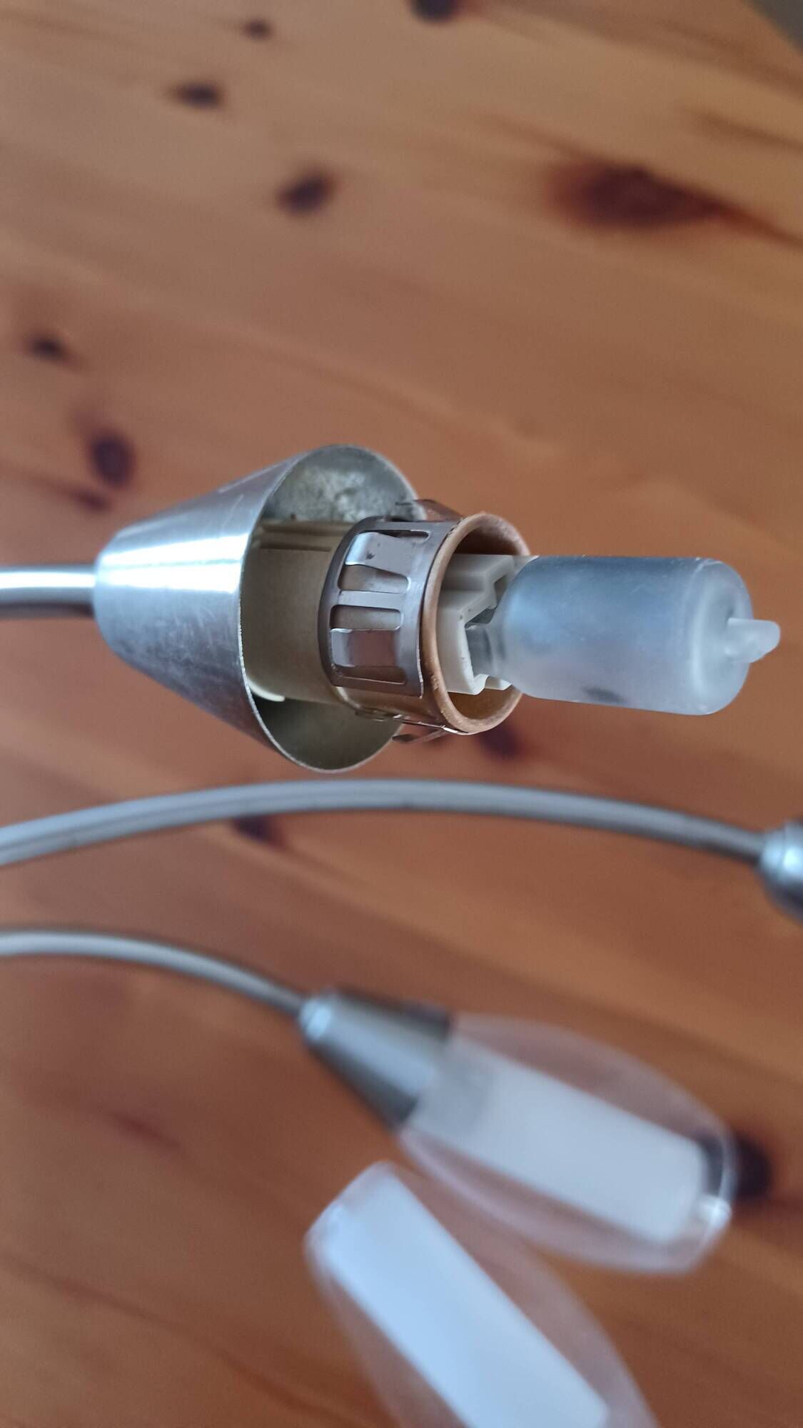 6-branch ceiling light design