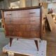 Commode vintage pieds compas