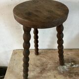 Tripod stool with turned feet