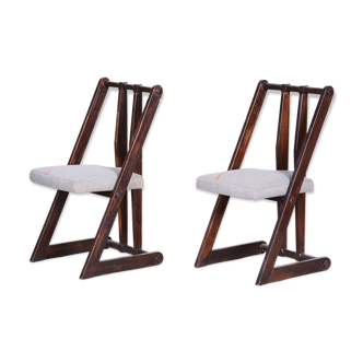 Paire de fauteuils Avant Gard fabriqué dans les années 1940 en Tchéquie. Original, non restauré.