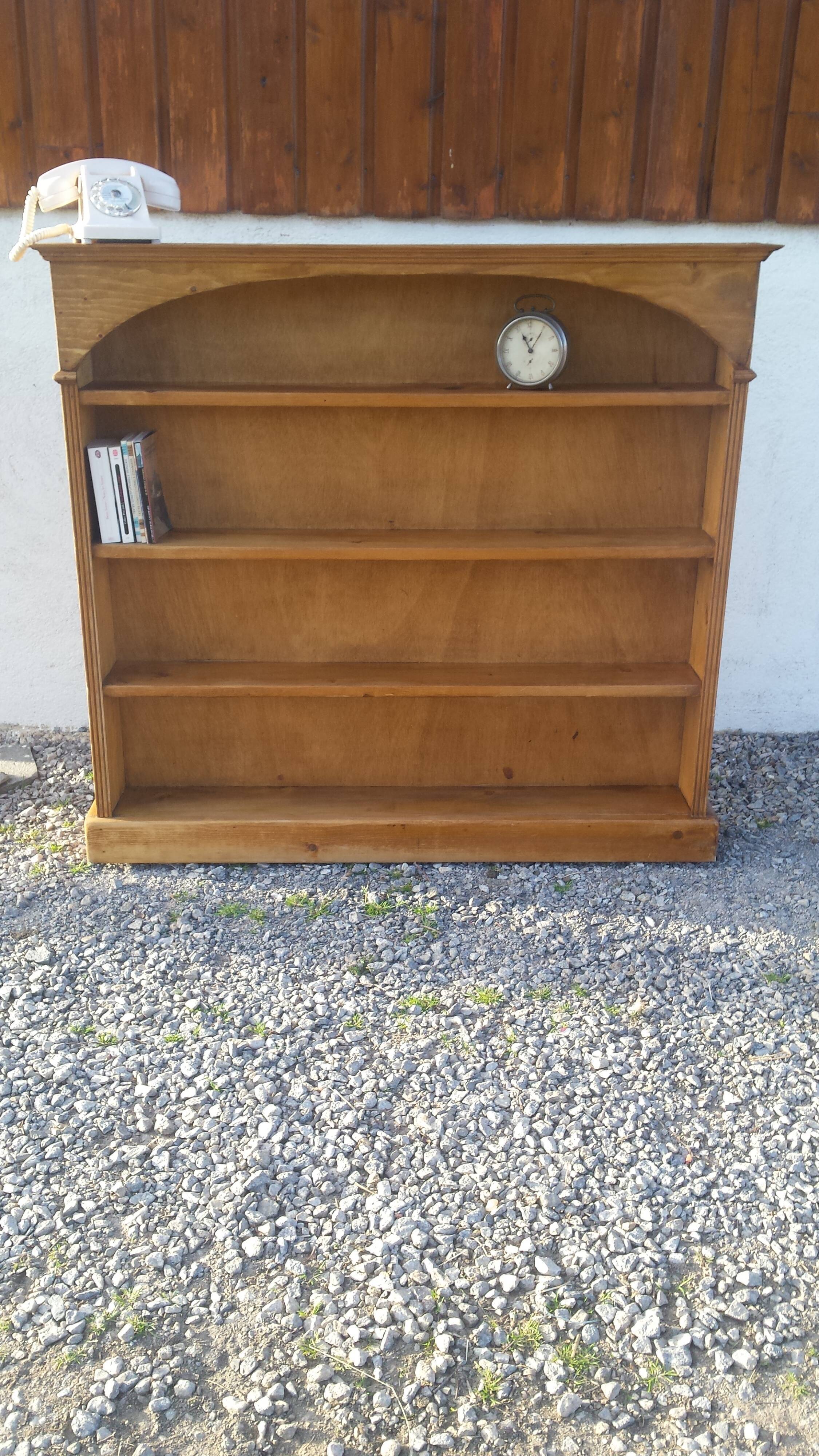 Shallow wooden shelf