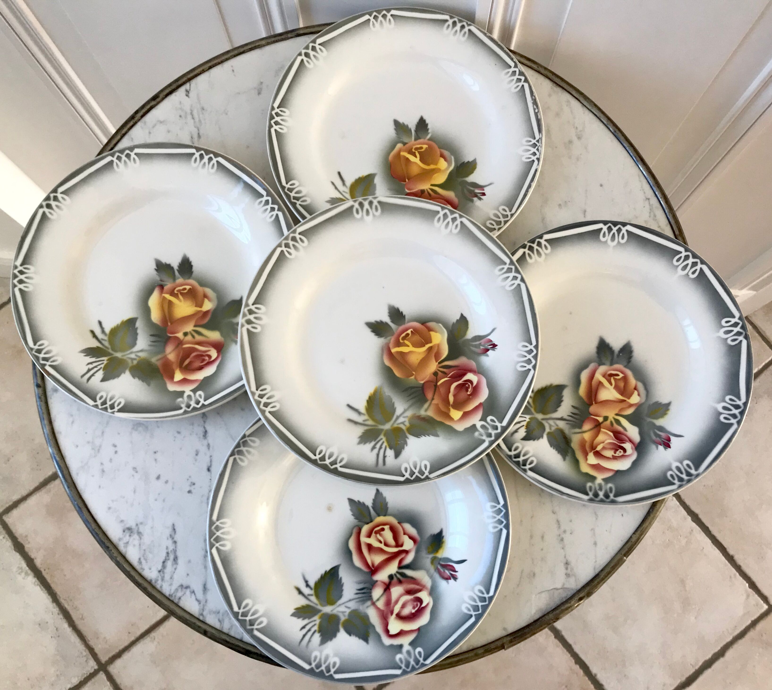 Set of 5 flat plates Digoin Sarreguemines model Adèle