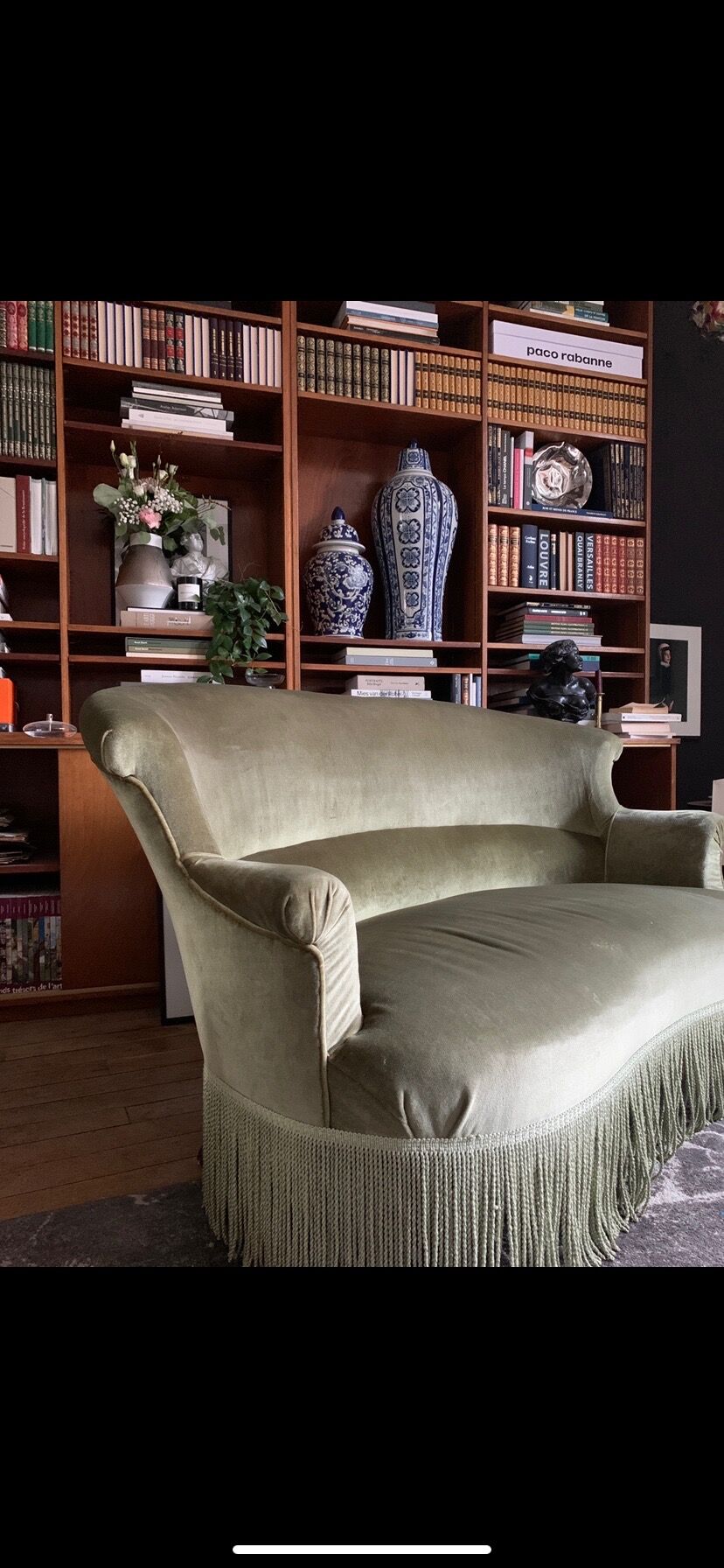 Green velvet toad sofa