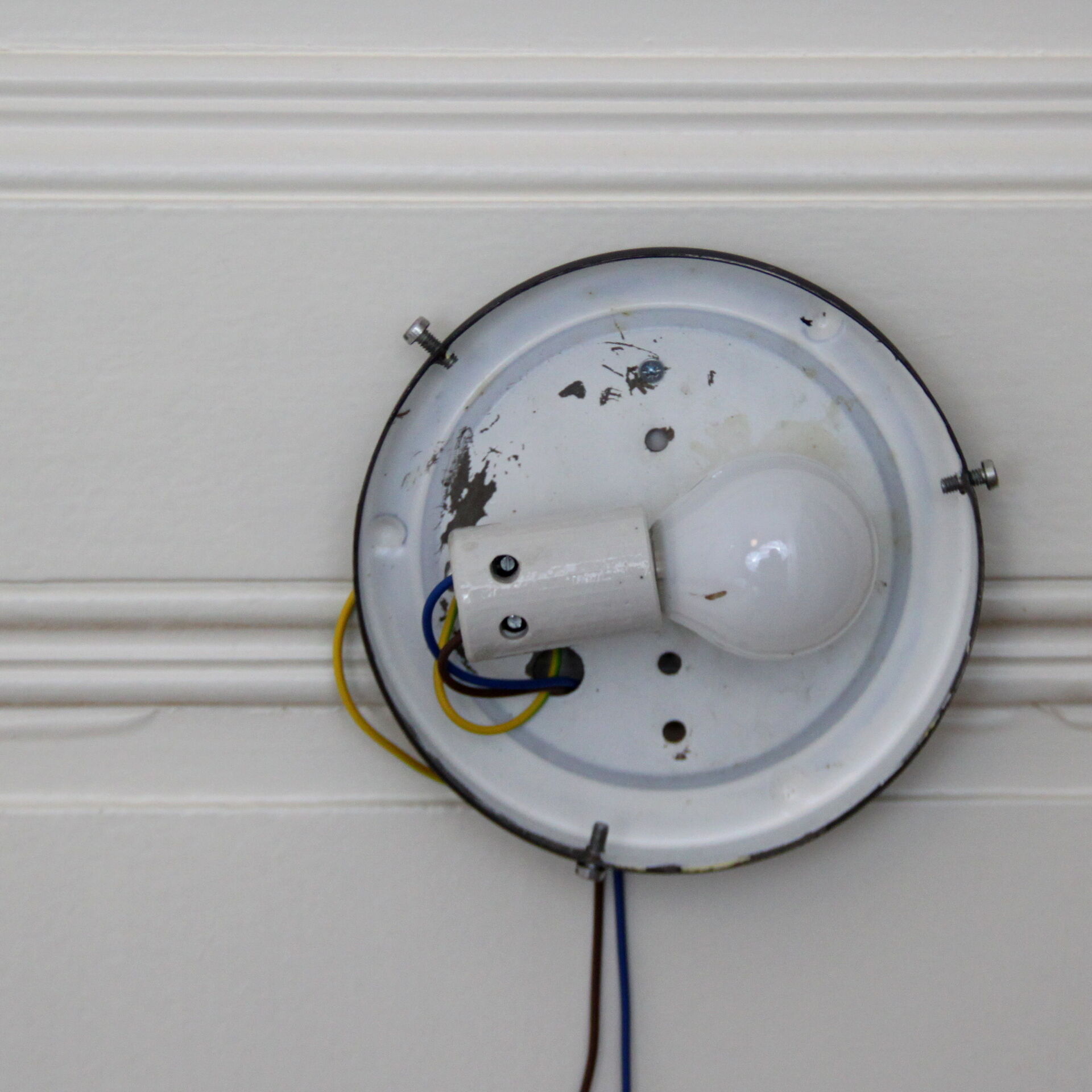 Ceiling light