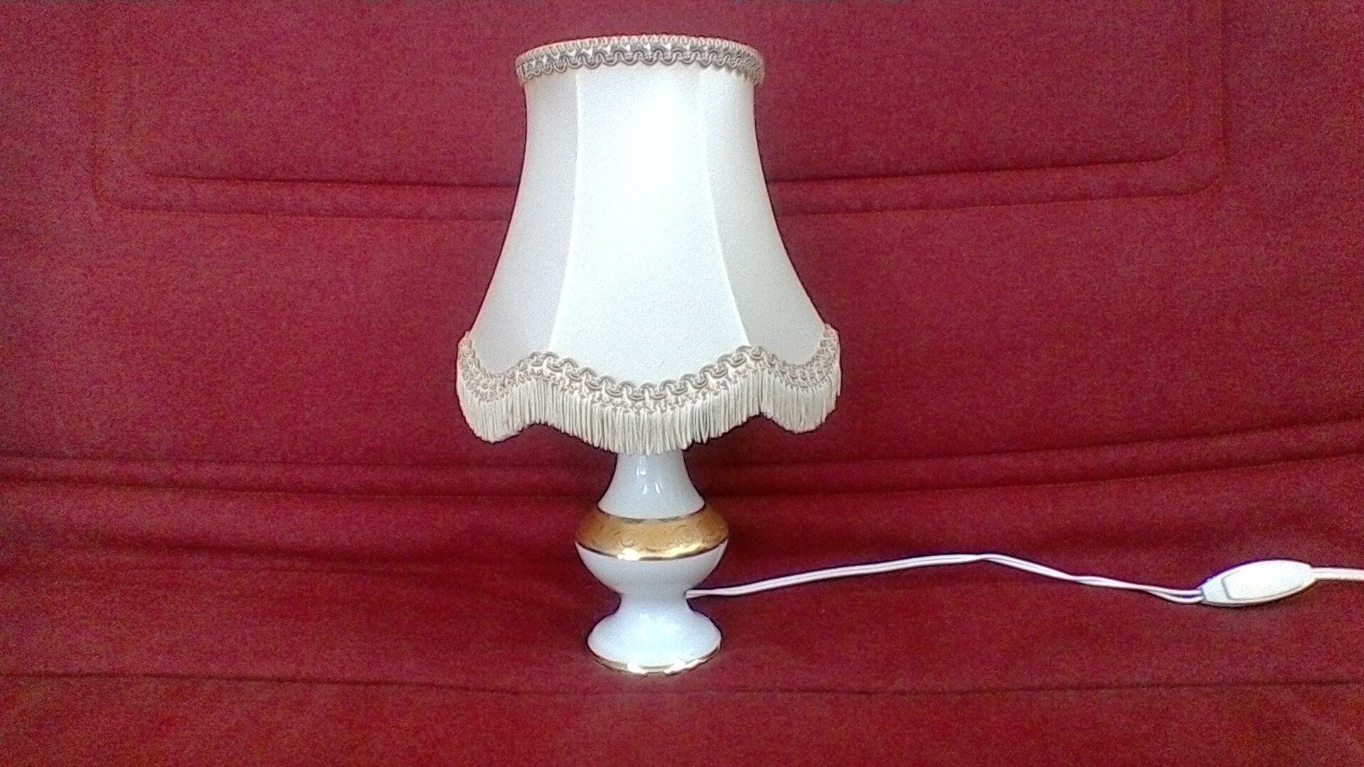 Porcelain bedside lamp