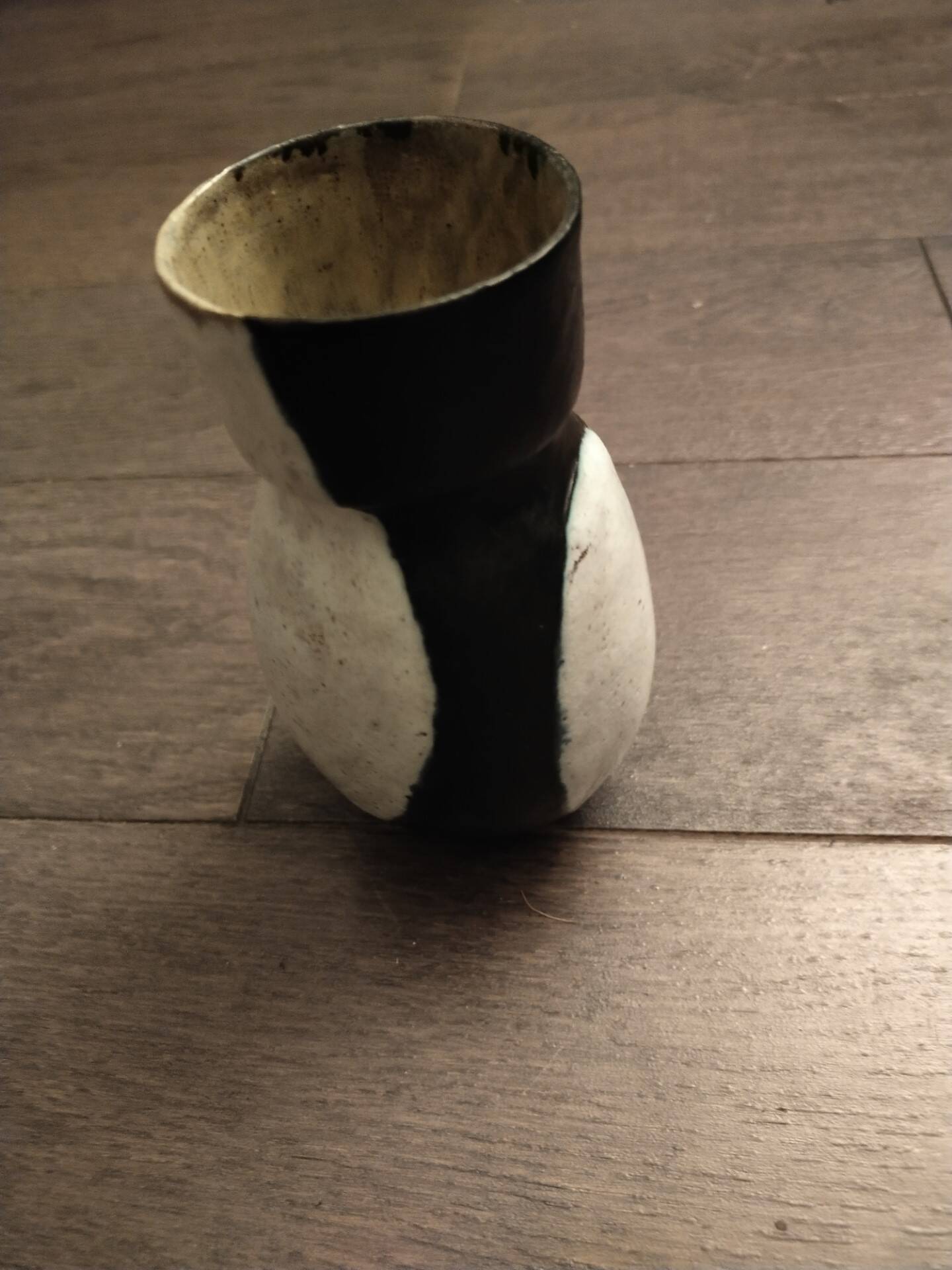 Vase by ceramist Claire Debril